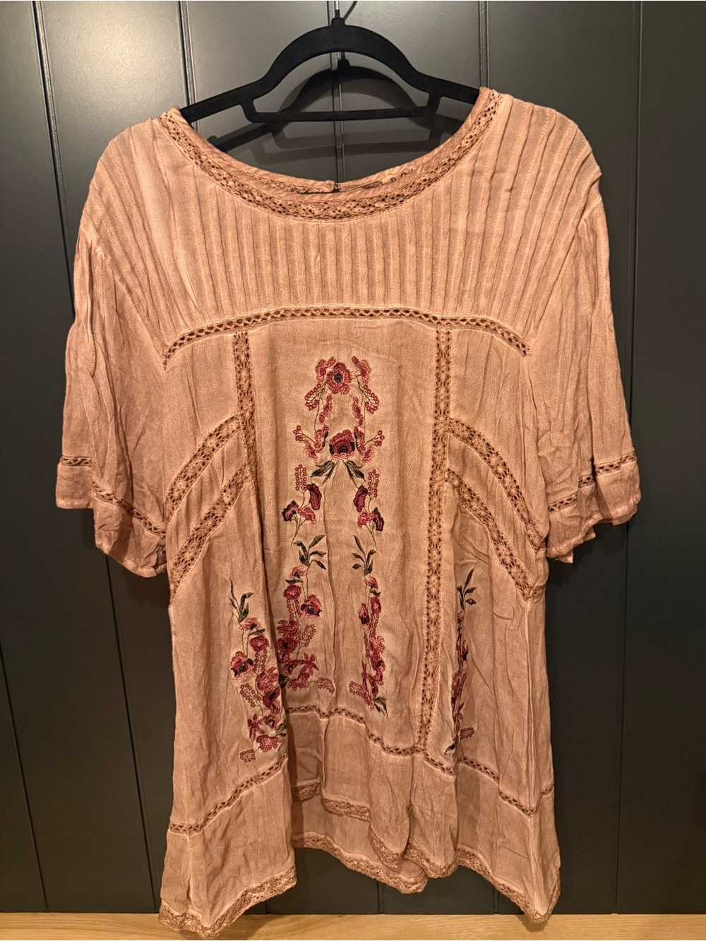 POL Women’s Dusty Pink Floral Embroidered Tunic Cottagecore Boho